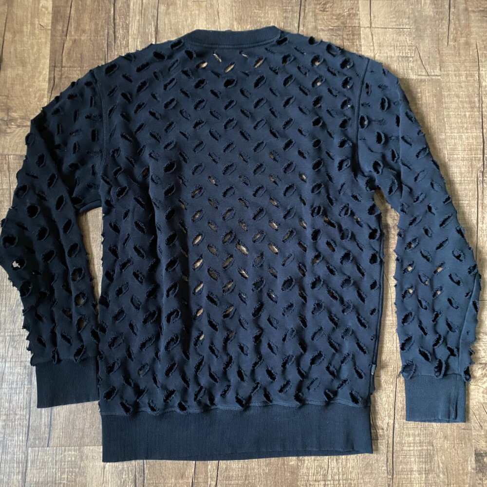 Vivienne Westwood Anglomania Sweatshirt "WE ARE NOT DISPOSABLE" in Black, XL - Picture 12 of 13